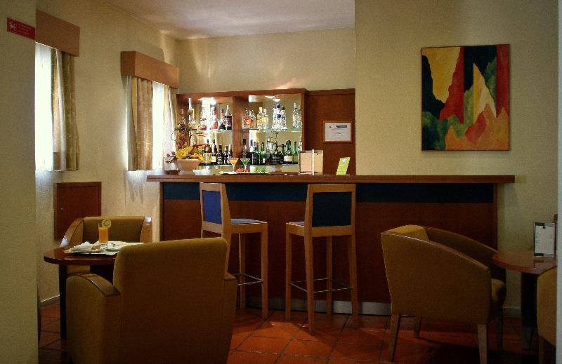 Flag Hotel Braga Exterior photo